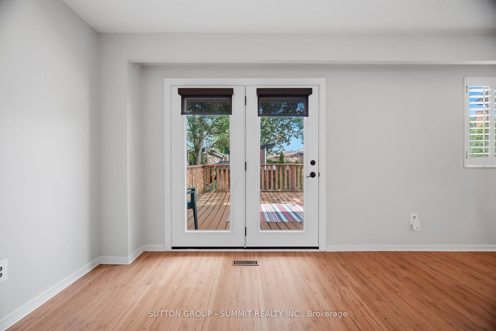 667 Green Meadow Crescent thumbnail 42