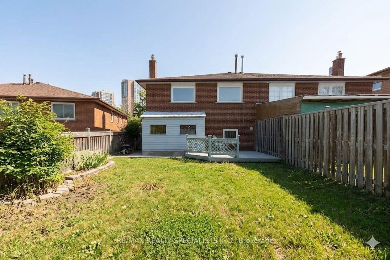 4279 Woodington Drive thumbnail 15