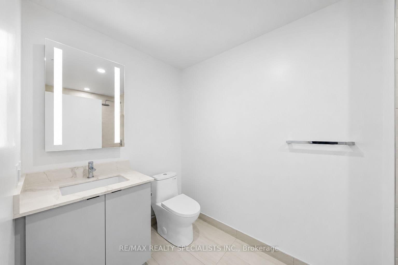 285 Dufferin Street, Unit 817 thumbnail 25