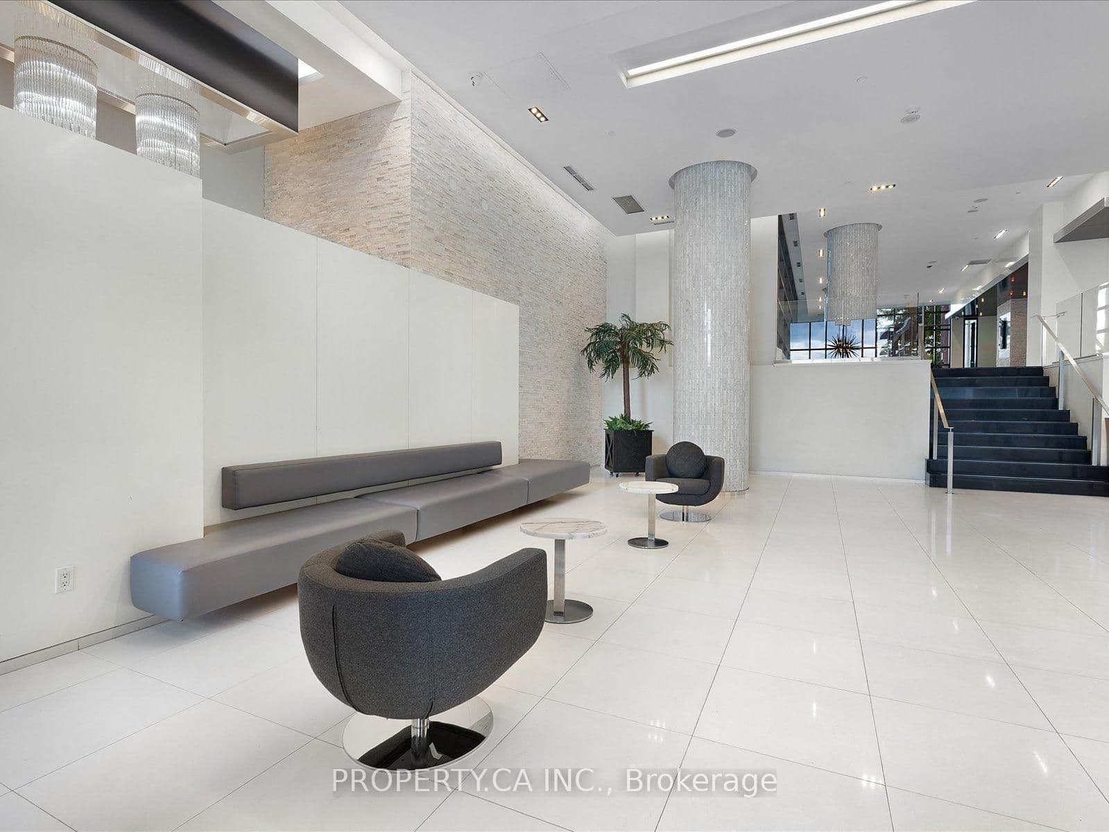 56 Annie Craig Drive, Unit 1906 thumbnail 34