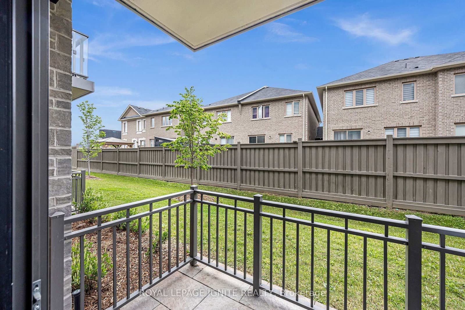 65 Attmar Drive, Unit 152 thumbnail 28