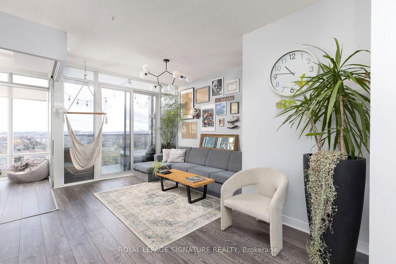 88 Park Lawn Road, Unit 1903 thumbnail 8