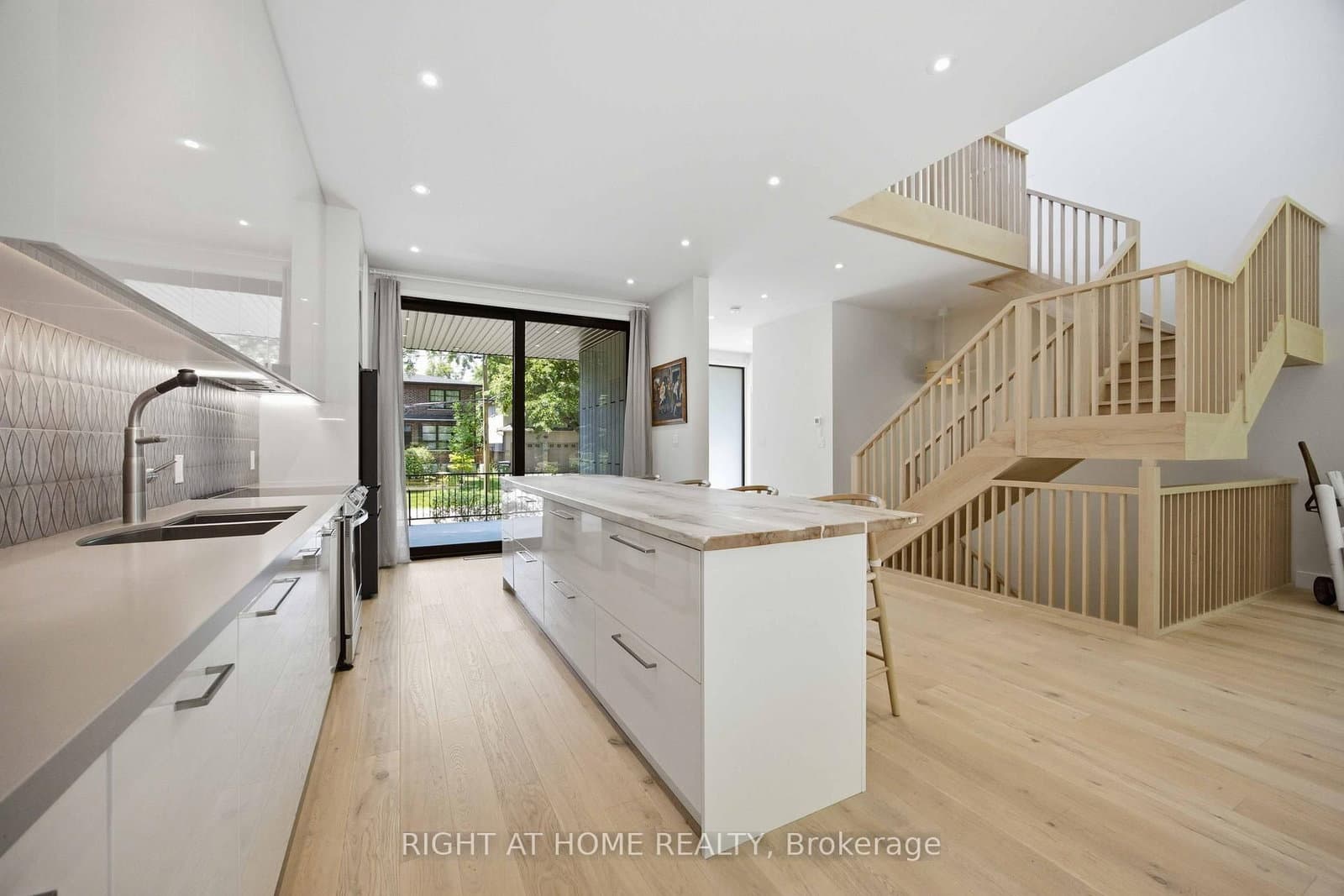 41 Bonnyview Drive thumbnail 15