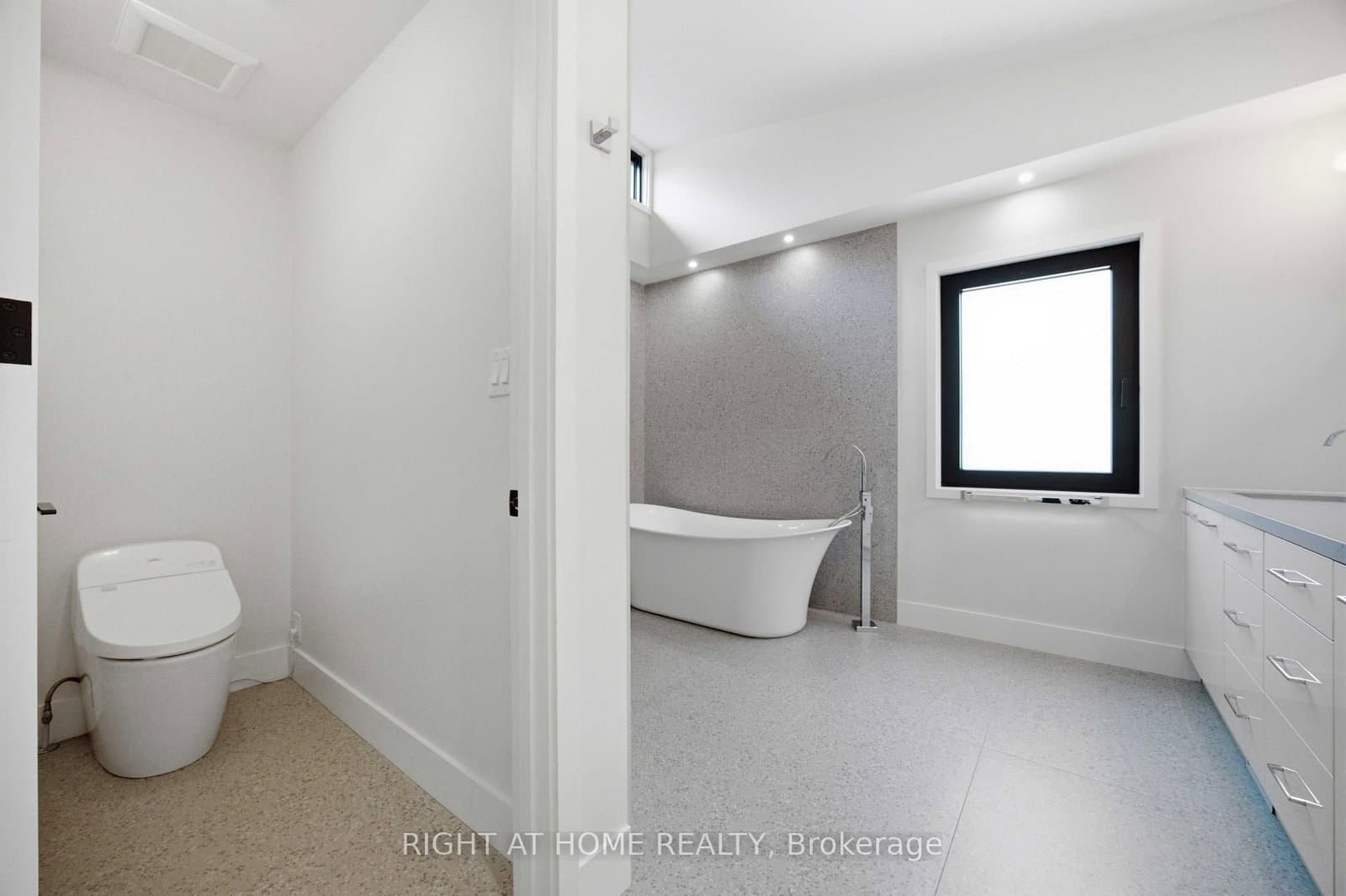 41 Bonnyview Drive thumbnail 30