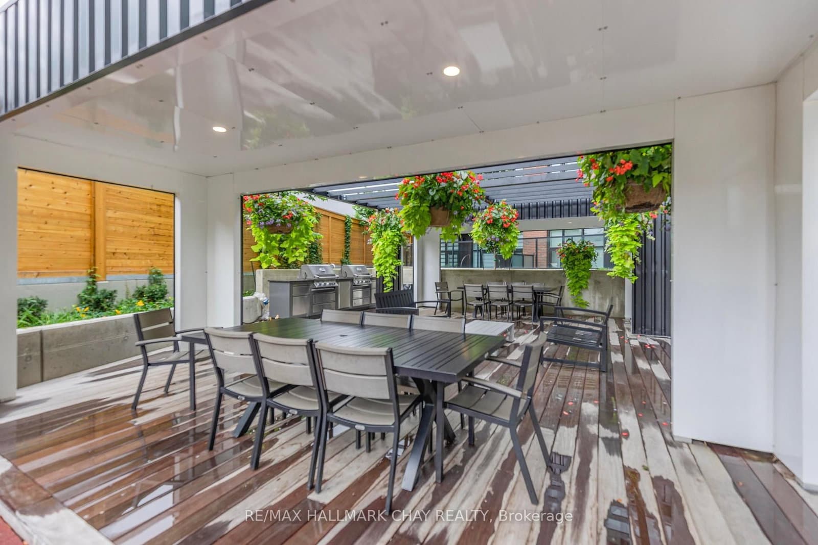 2300 St. Clair Avenue W, Unit 110 thumbnail 21