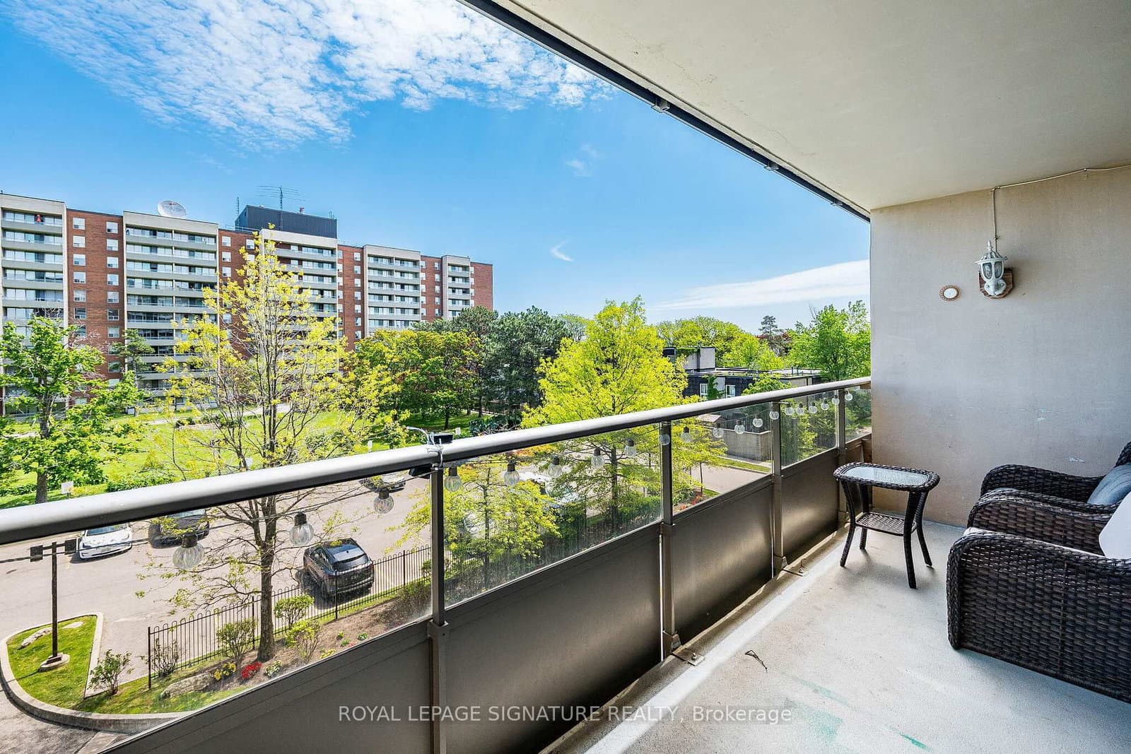 25 Four Winds Drive, Unit 405 thumbnail 21