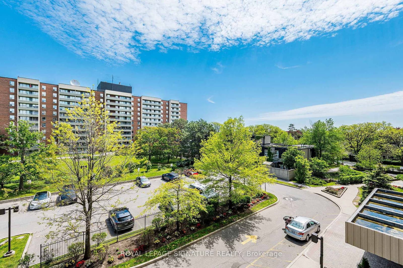 25 Four Winds Drive, Unit 405 thumbnail 23