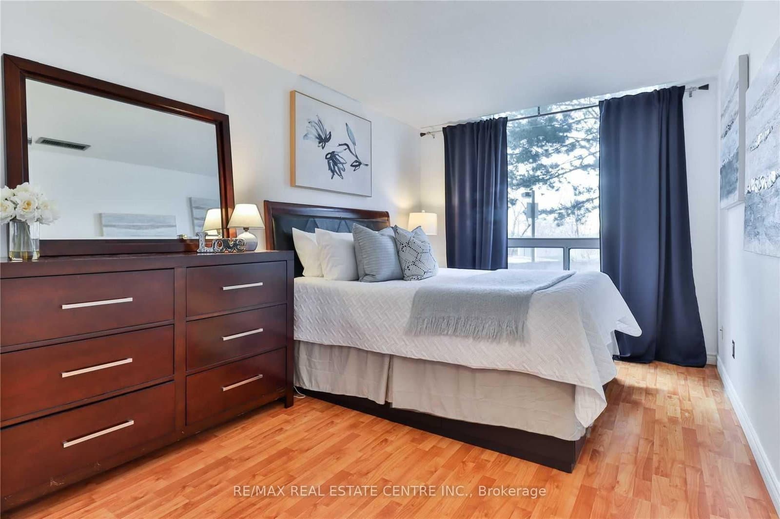 4450 Tucana Court, Unit 103 thumbnail 7
