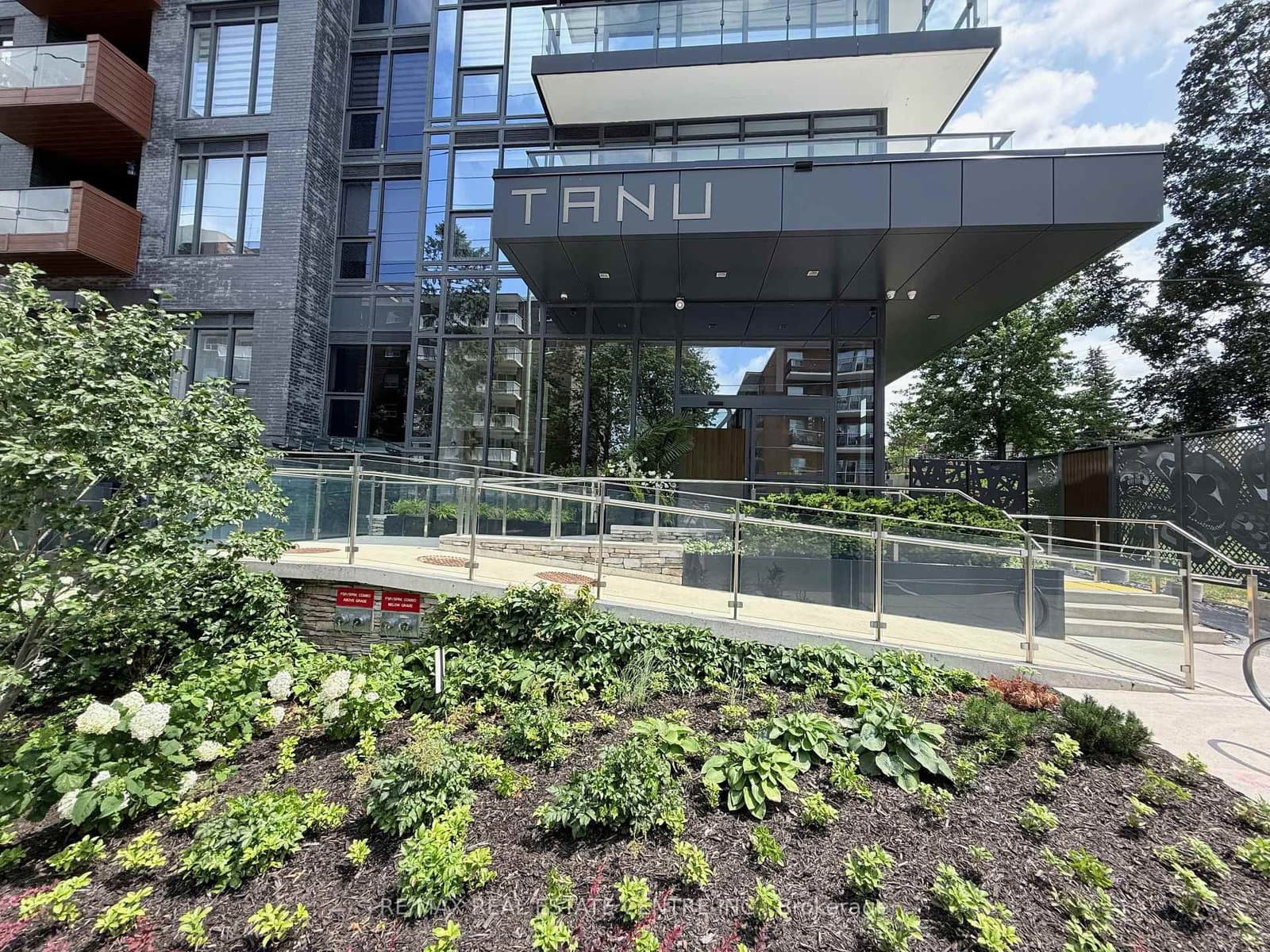 21 Park Street E, Unit 1507 thumbnail 3
