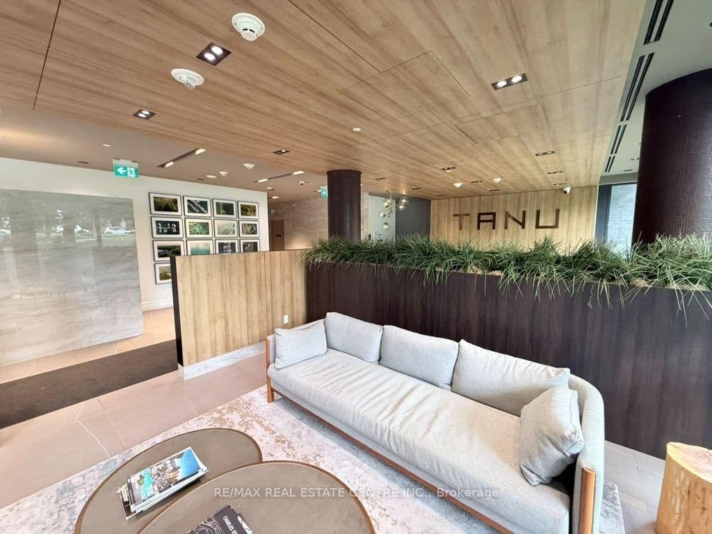 21 Park Street E, Unit 1507 thumbnail 5