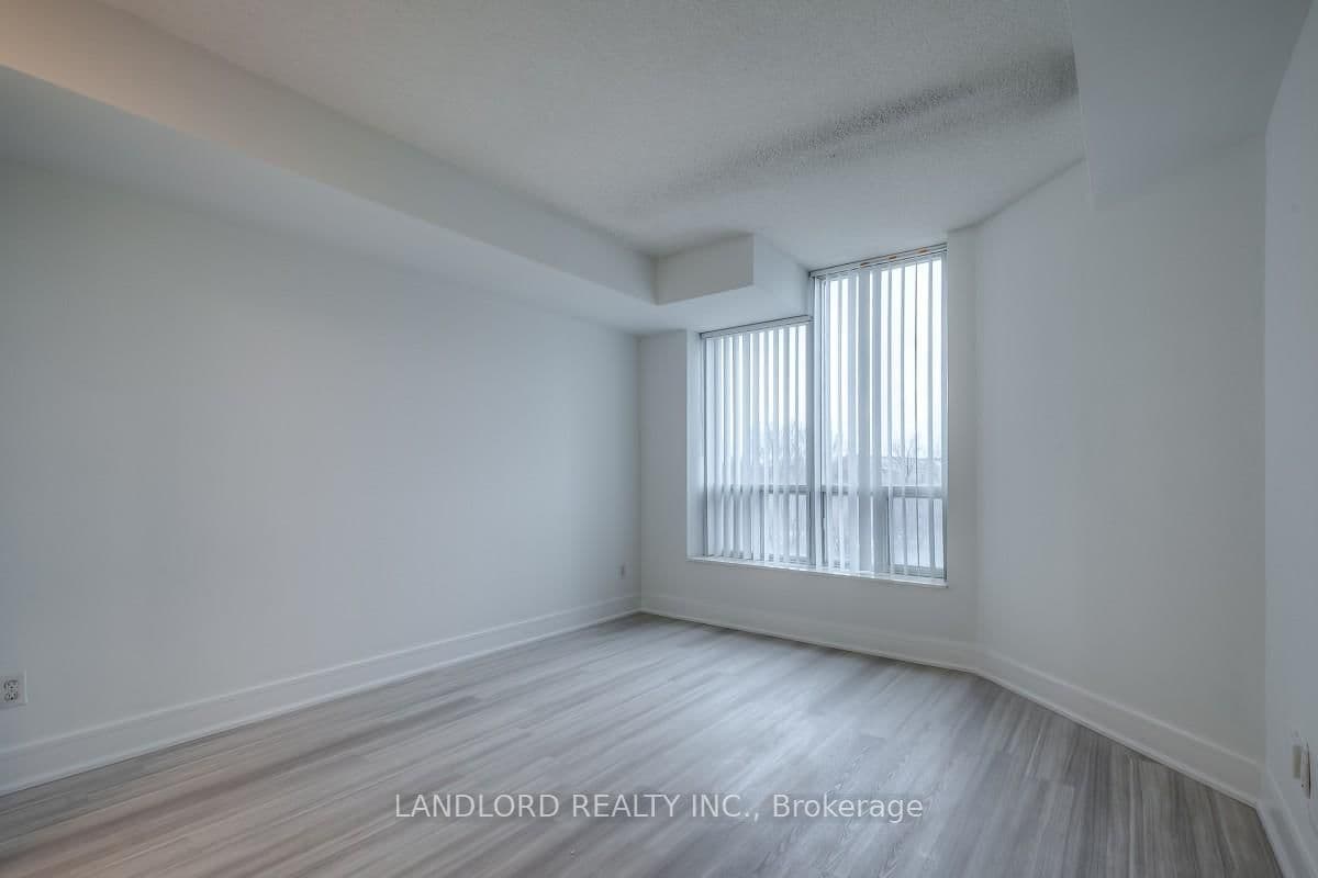 190 Manitoba Street, Unit 511 thumbnail 10