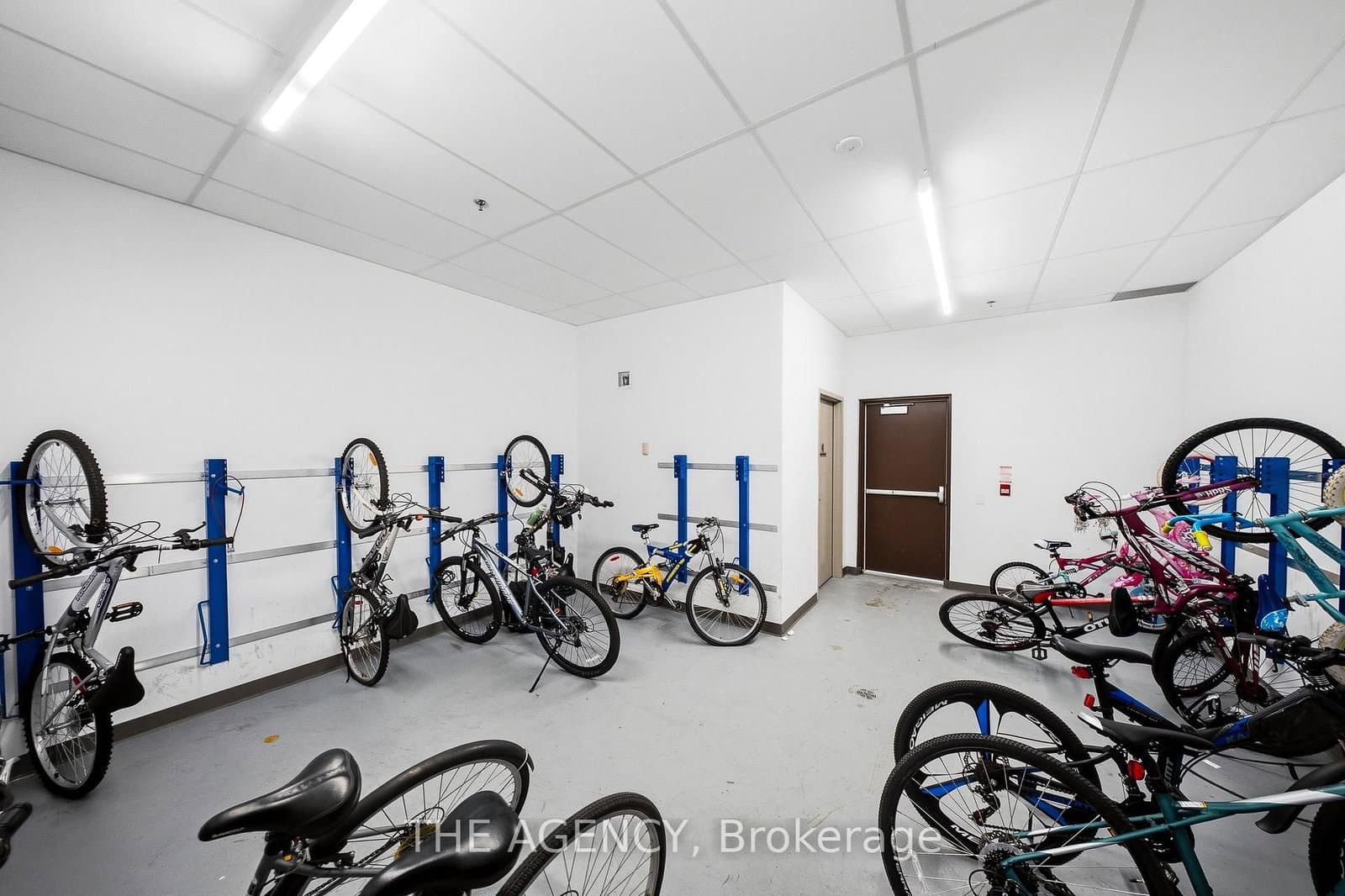 2486 Old Bronte Road, Unit 321 thumbnail 36