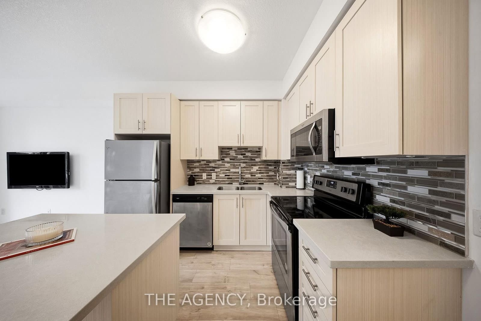 2486 Old Bronte Road, Unit 321 thumbnail 9