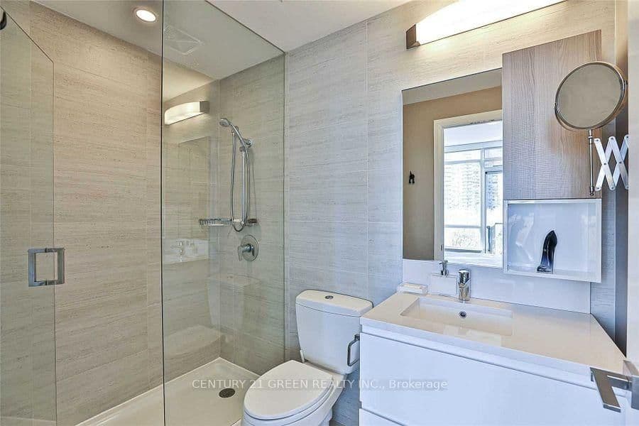 36 Park Lawn Road, Unit 303 thumbnail 4