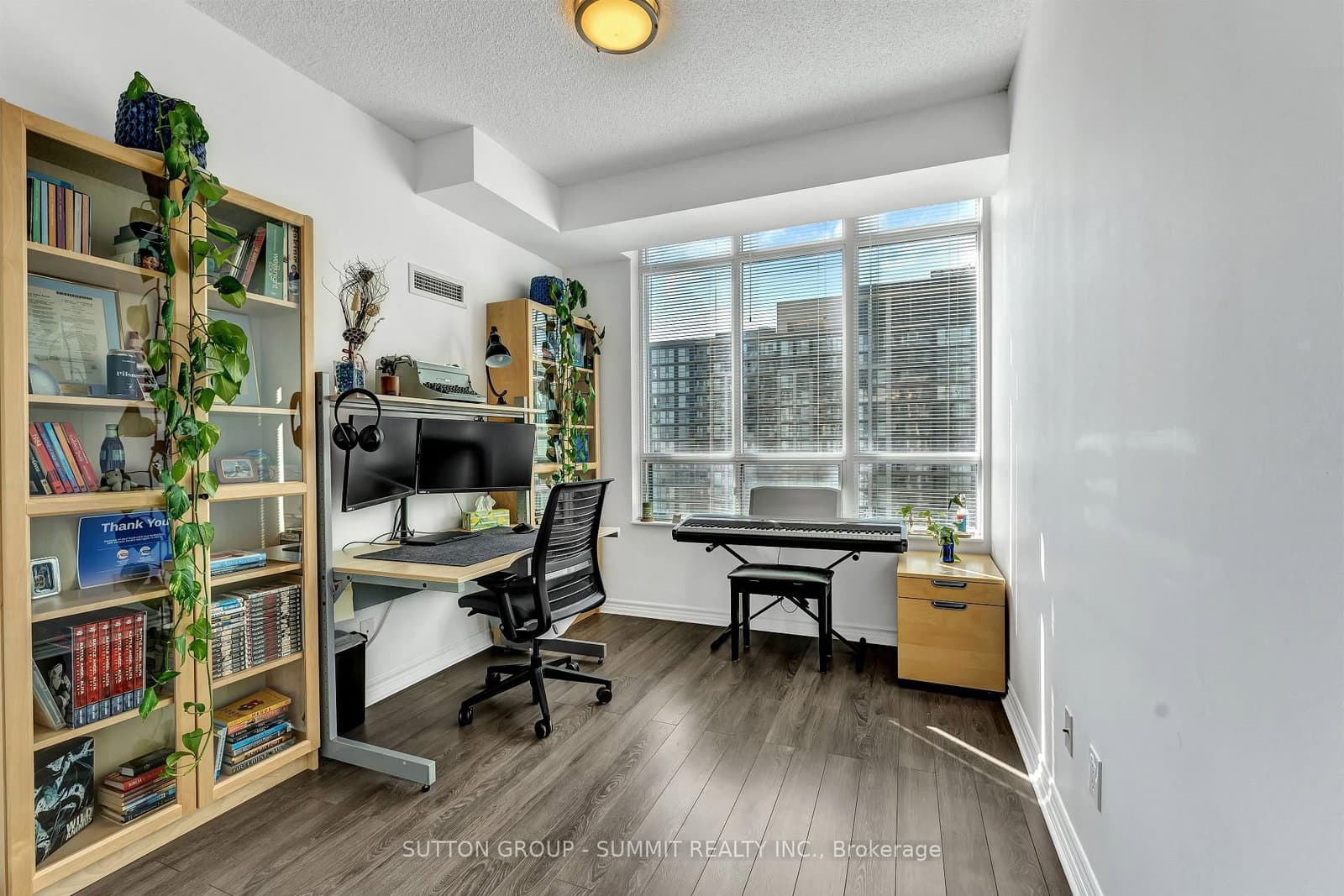 335 Rathburn Road W, Unit 2103 thumbnail 28