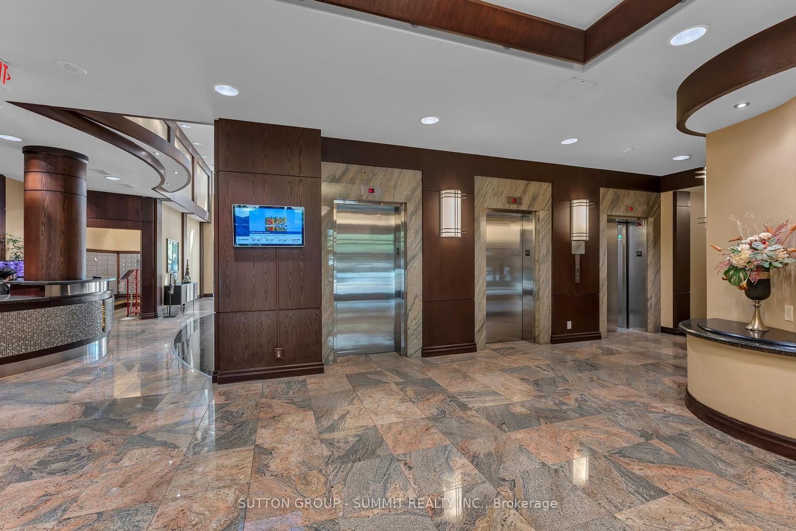 335 Rathburn Road W, Unit 2103 thumbnail 9