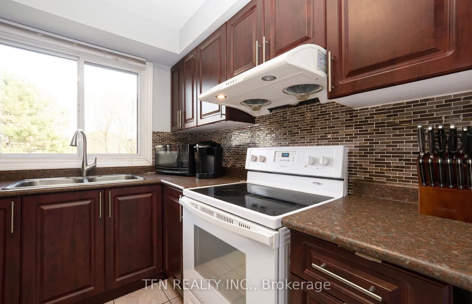 4165 Fieldgate Drive, Unit 9 thumbnail 10