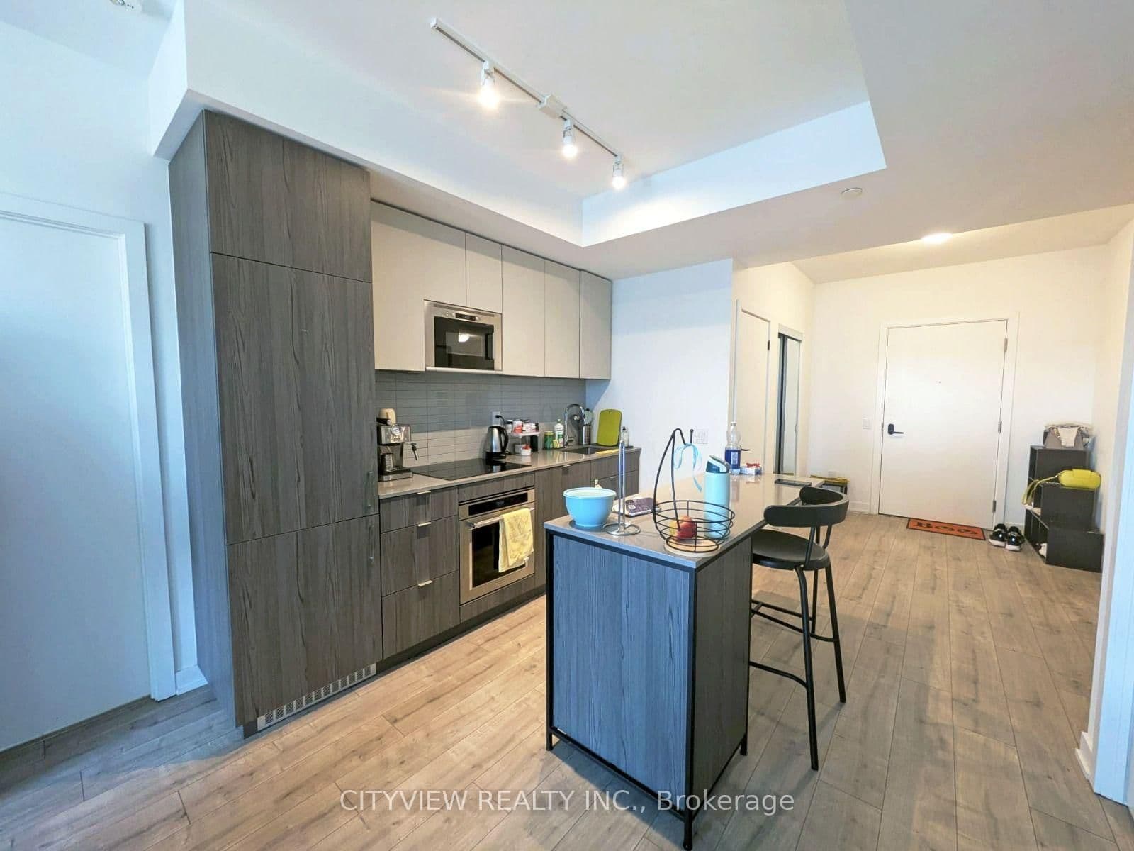 220 Missinnihe Way, Unit 602 thumbnail 3