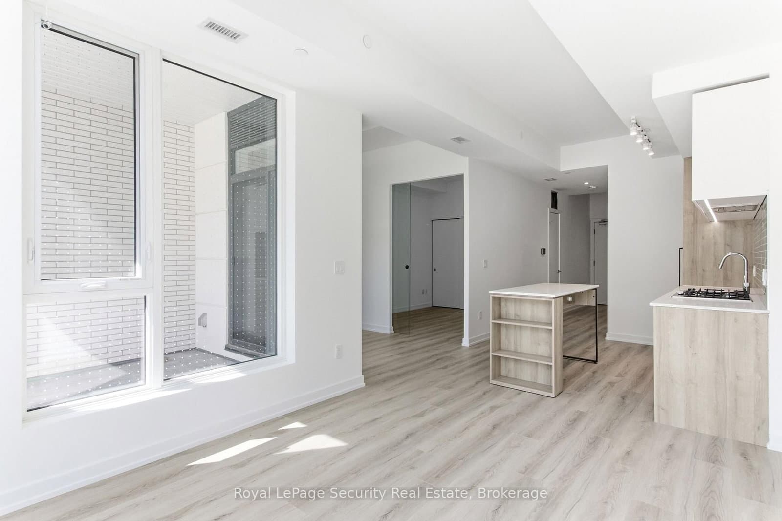 722 Marlee Avenue, Unit 104 thumbnail 15