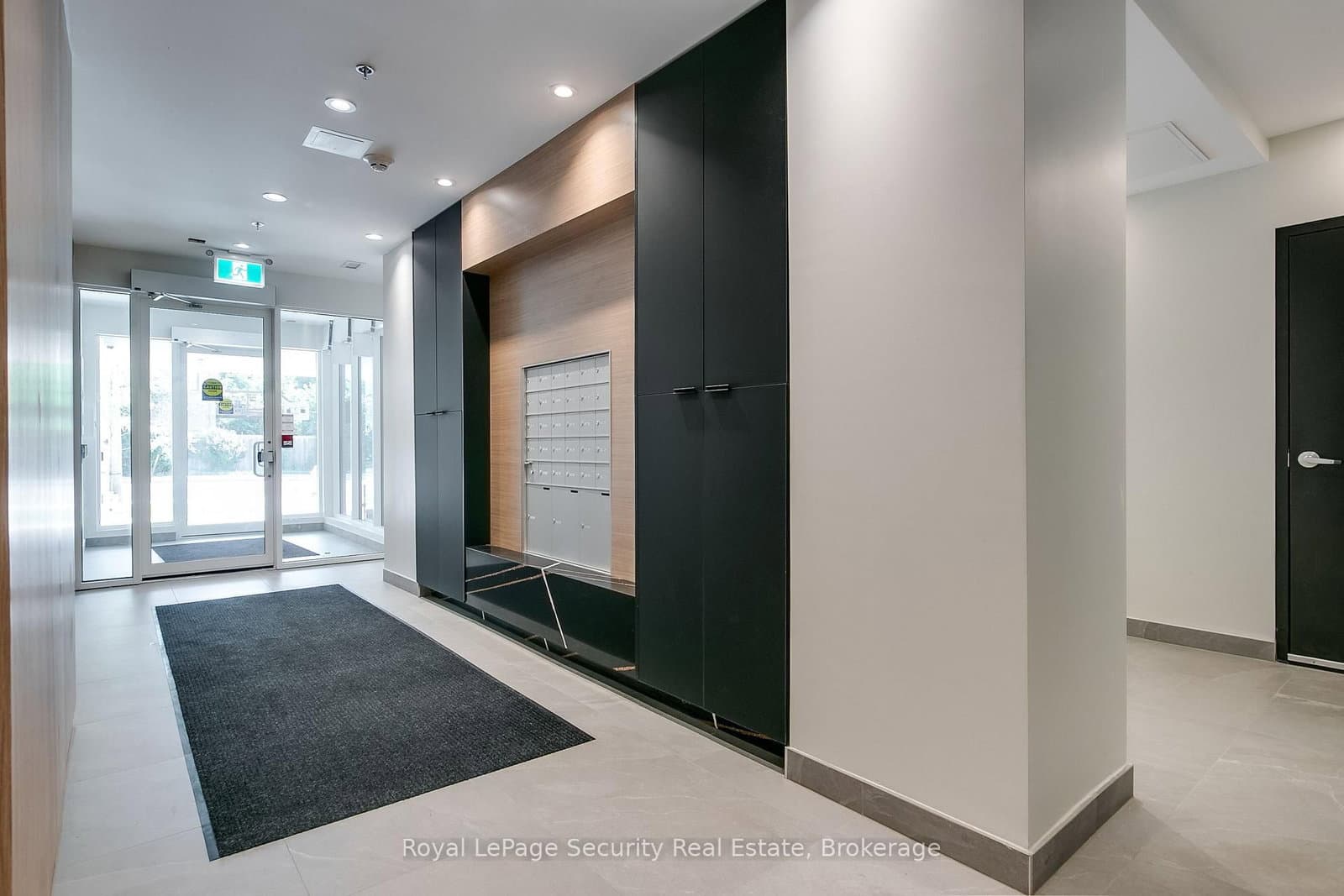 722 Marlee Avenue, Unit 104 thumbnail 5
