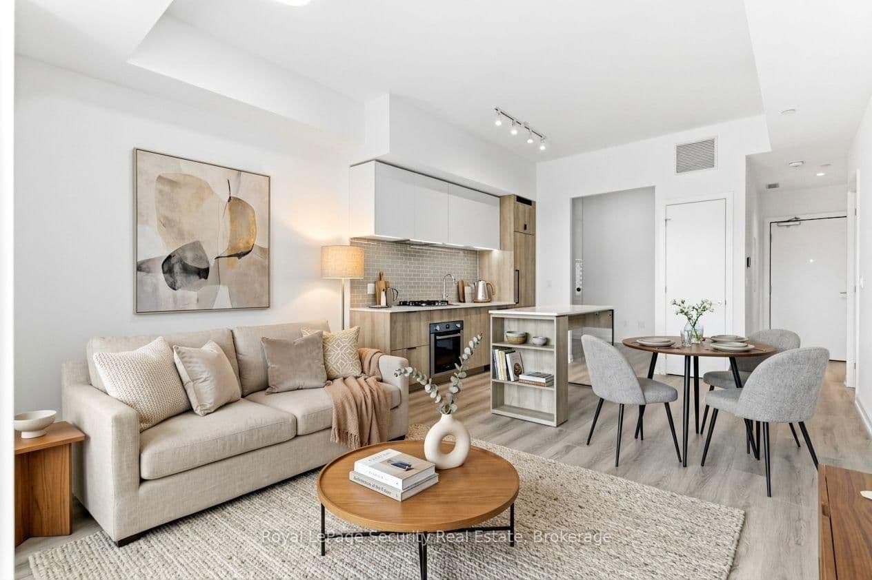 722 Marlee Avenue, Unit 301 thumbnail 12