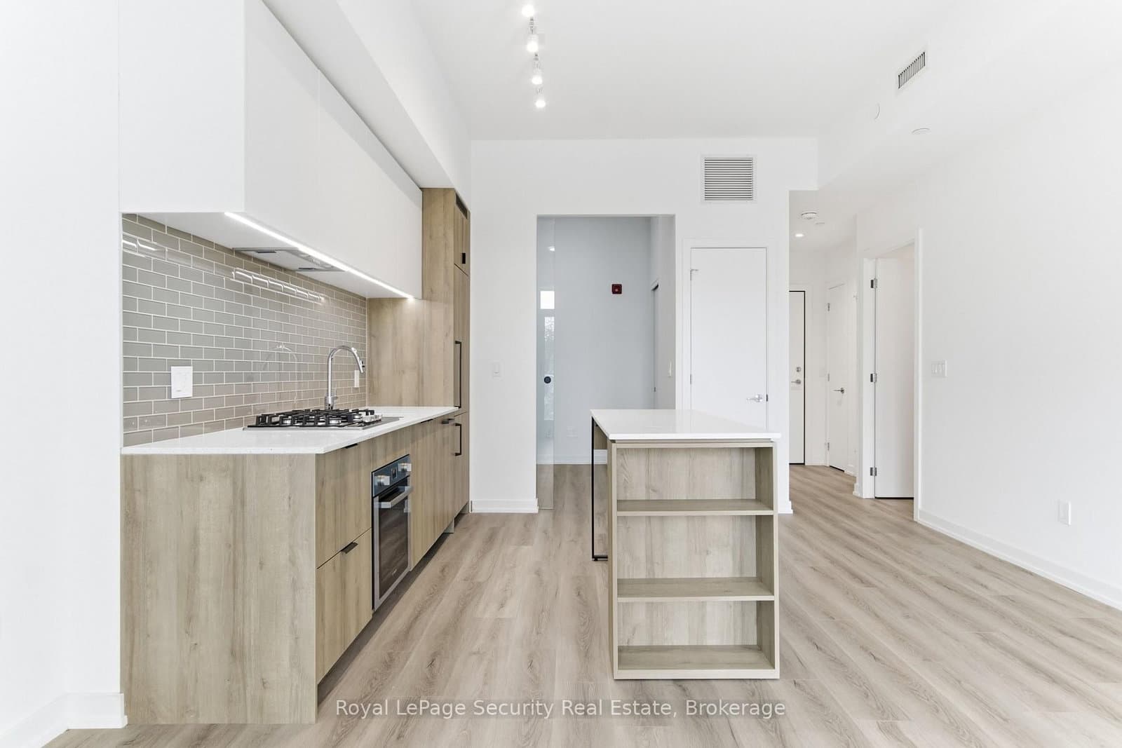 722 Marlee Avenue, Unit 301 thumbnail 13