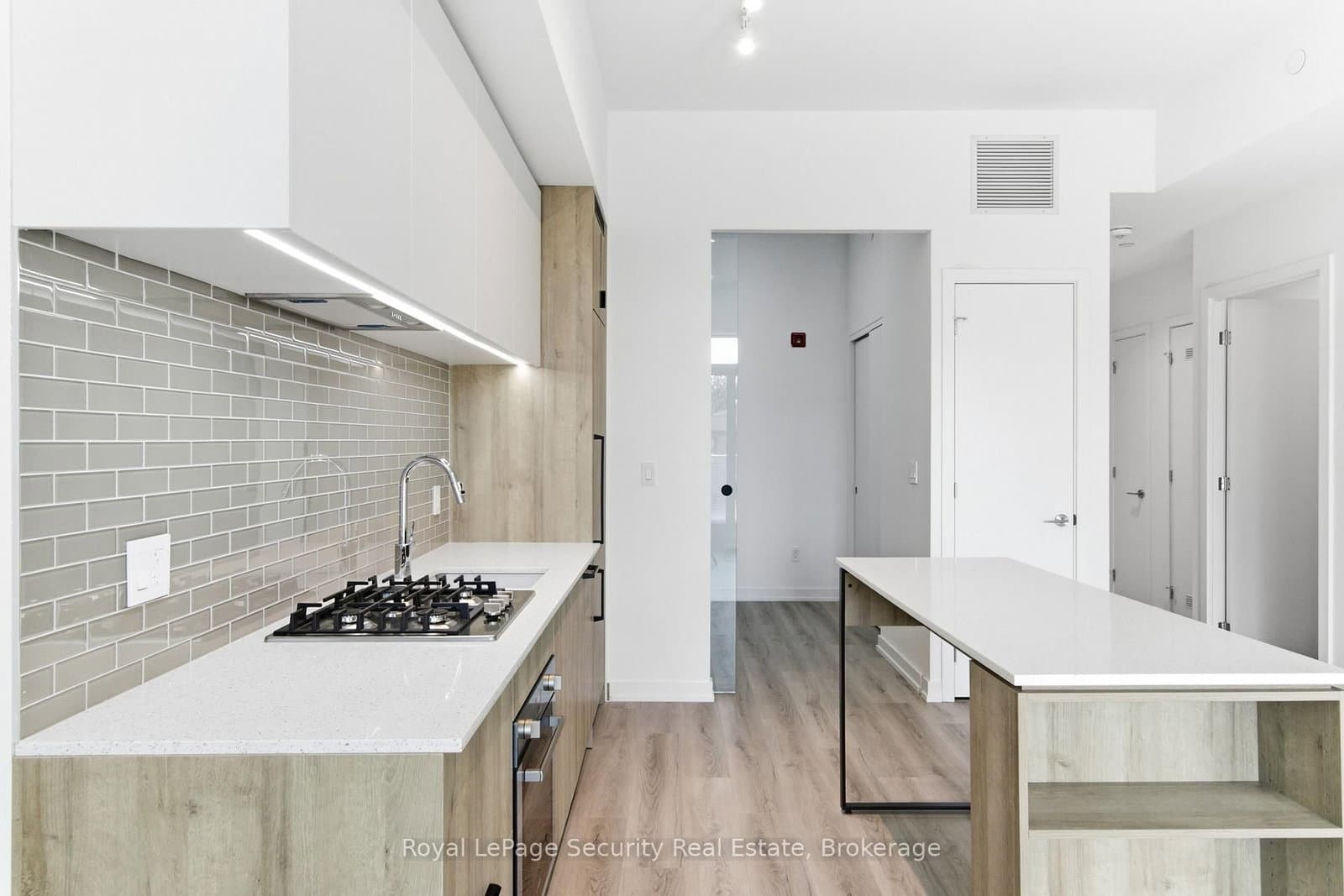 722 Marlee Avenue, Unit 301 thumbnail 20