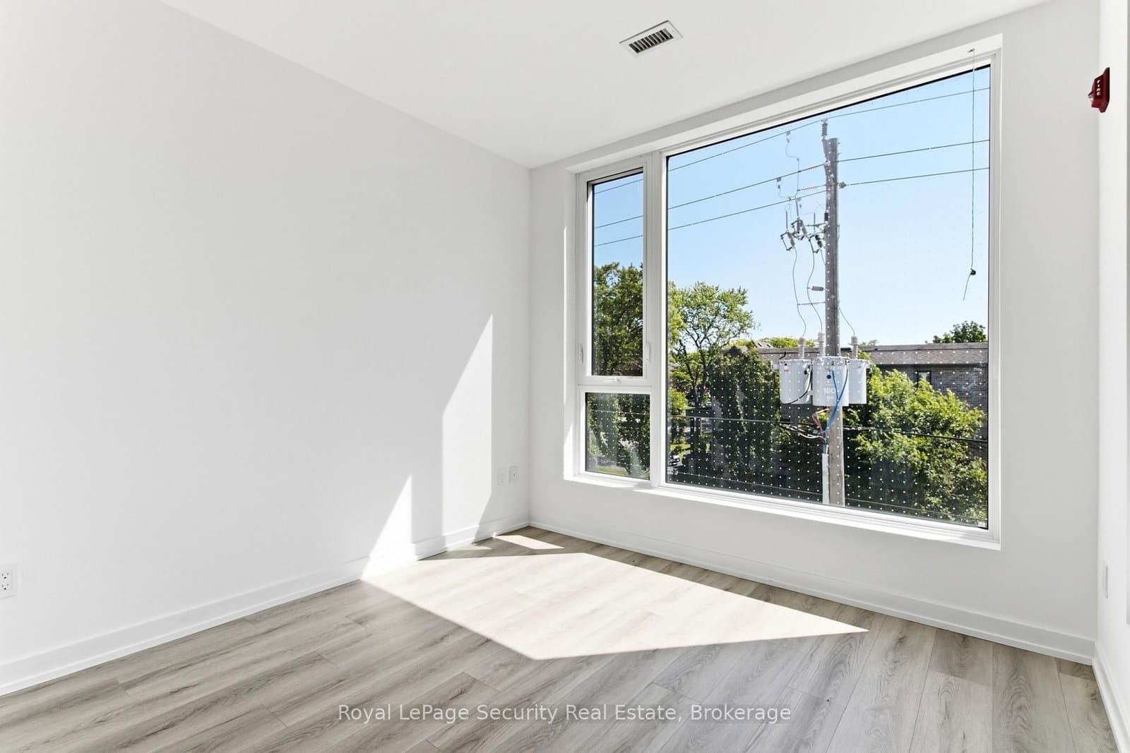 722 Marlee Avenue, Unit 301 thumbnail 21