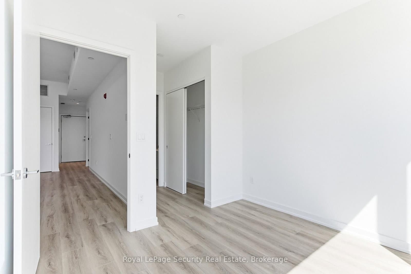 722 Marlee Avenue, Unit 301 thumbnail 24