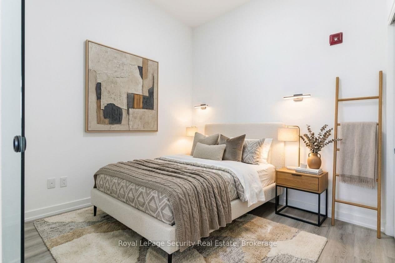 722 Marlee Avenue, Unit 301 thumbnail 29