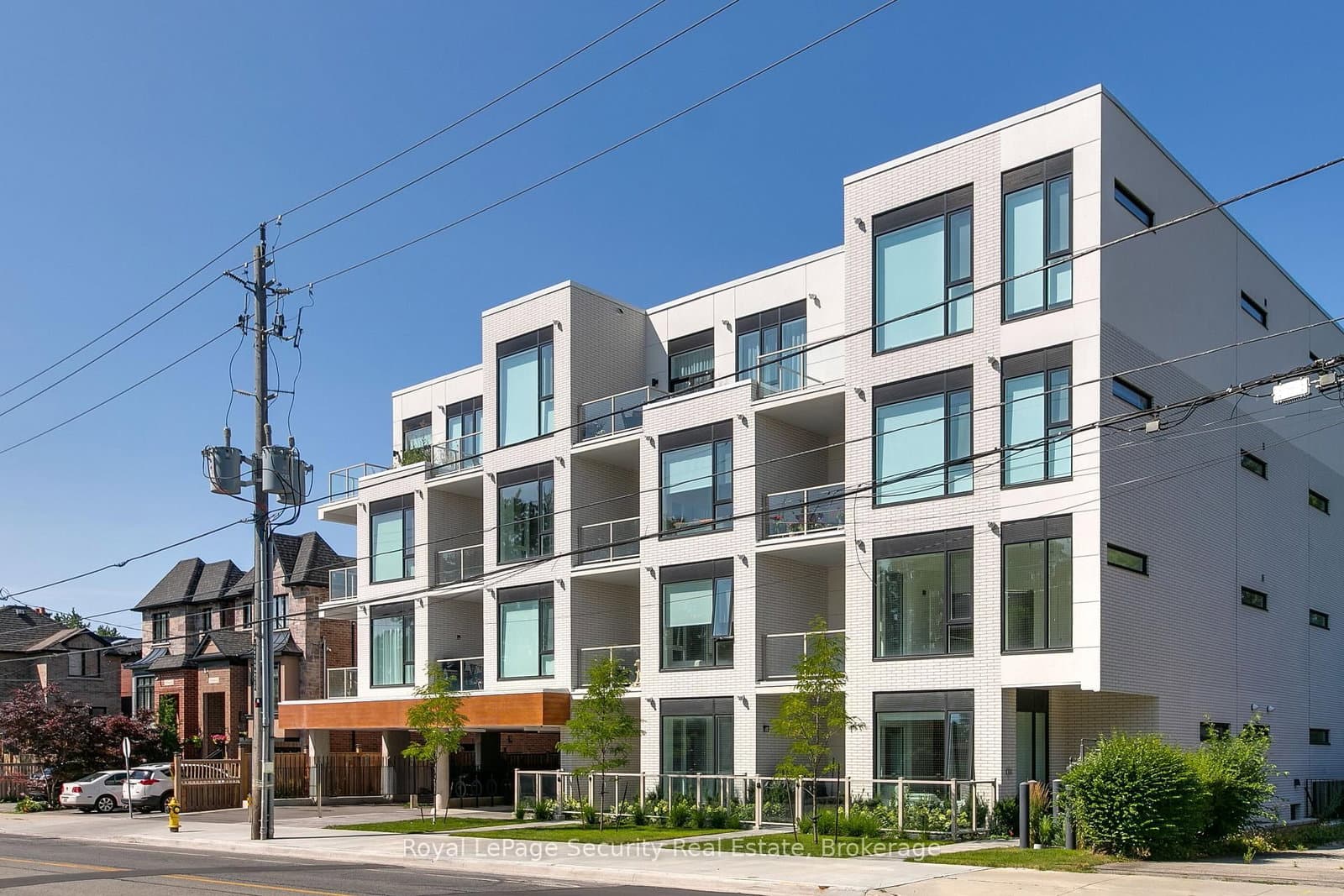 722 Marlee Avenue, Unit 301 thumbnail 3