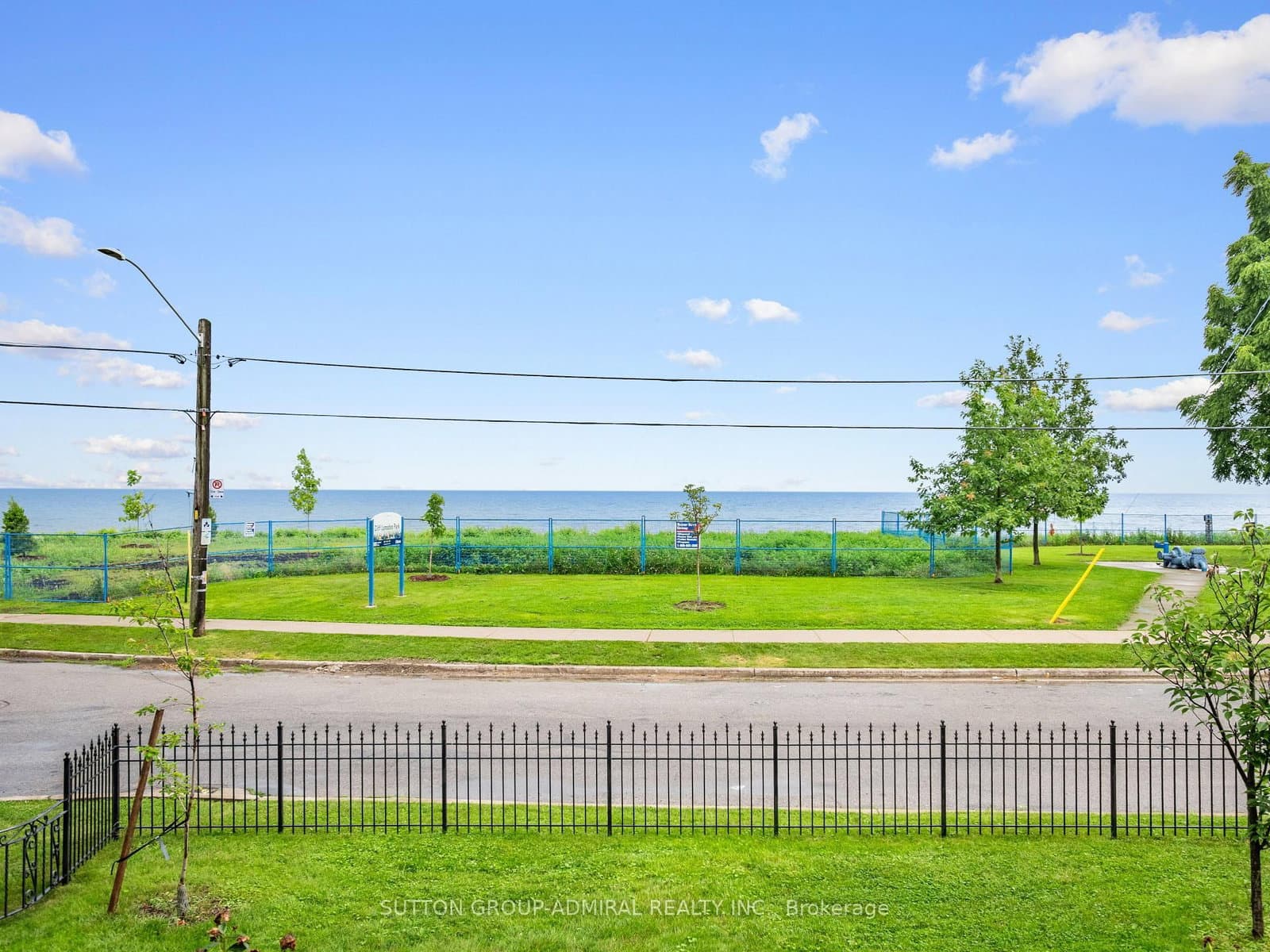 70 Lake Shore Drive thumbnail 3