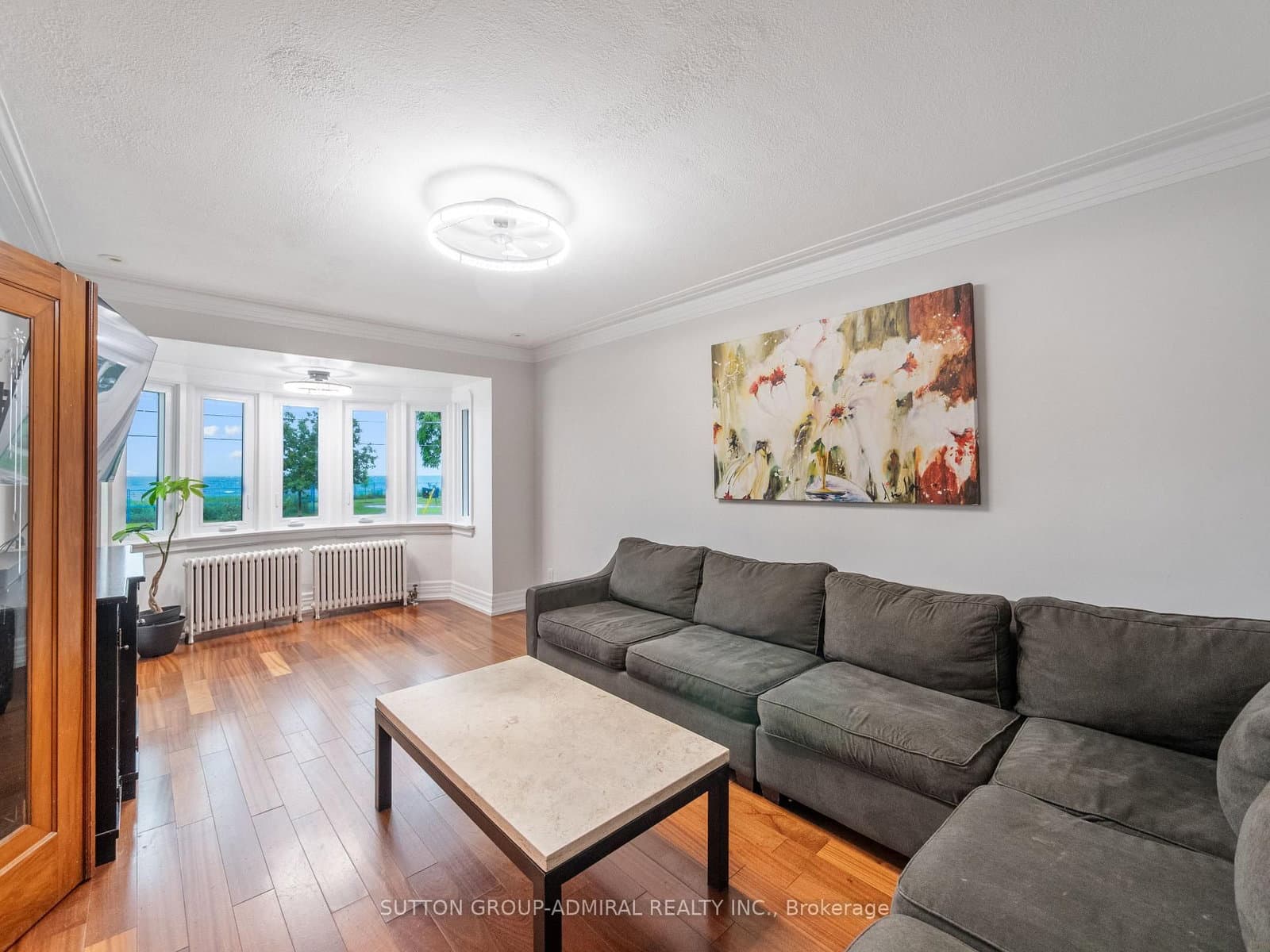 70 Lake Shore Drive thumbnail 7