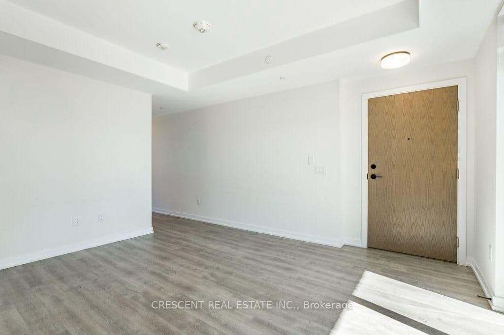 2300 St Clair Avenue W, Unit 527 thumbnail 11