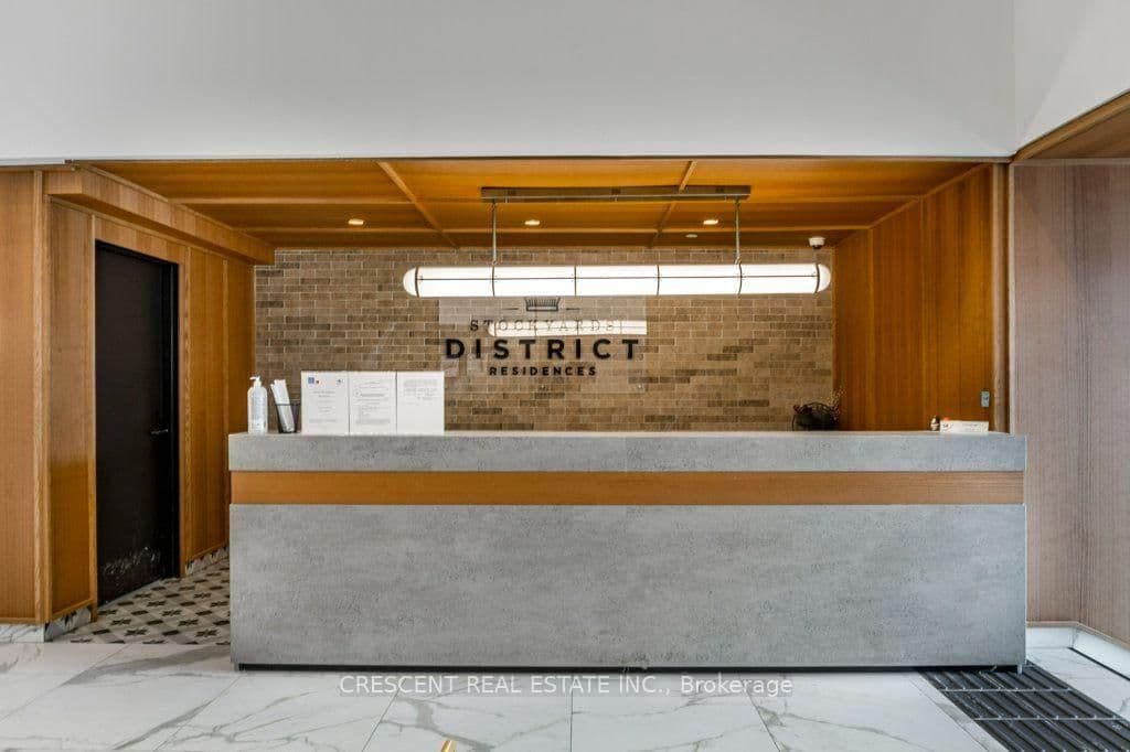 2300 St Clair Avenue W, Unit 527 thumbnail 29