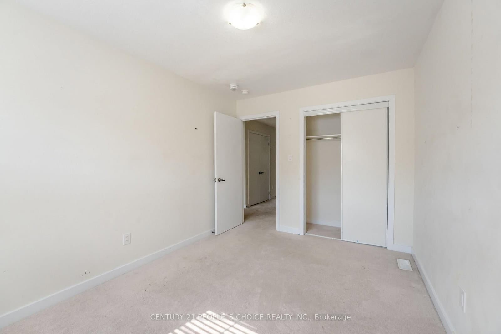 108 Golden Spring Drive thumbnail 27