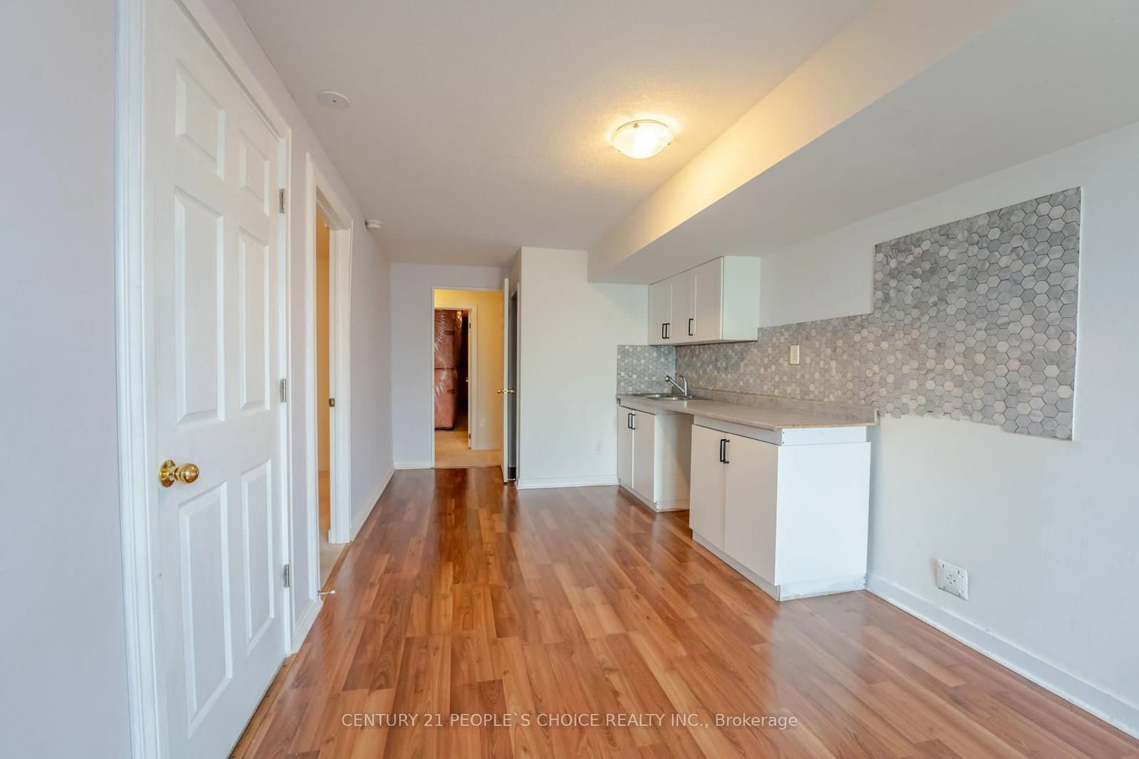 108 Golden Spring Drive thumbnail 36