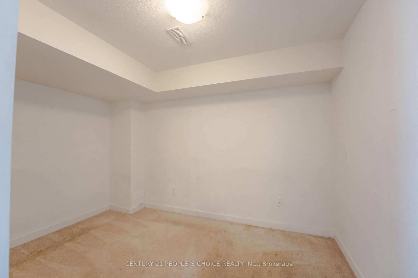 108 Golden Spring Drive thumbnail 40