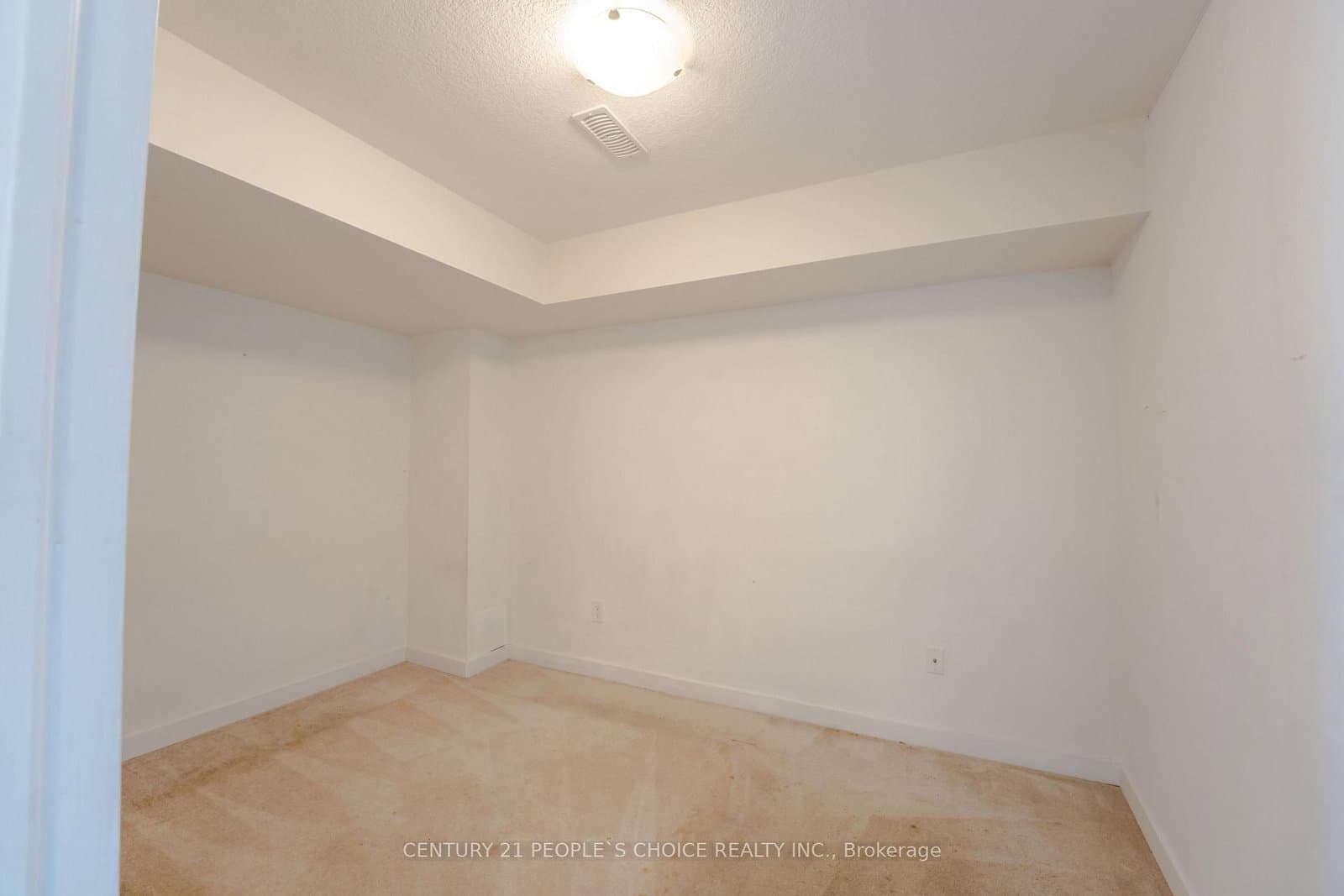 108 Golden Spring Drive thumbnail 41