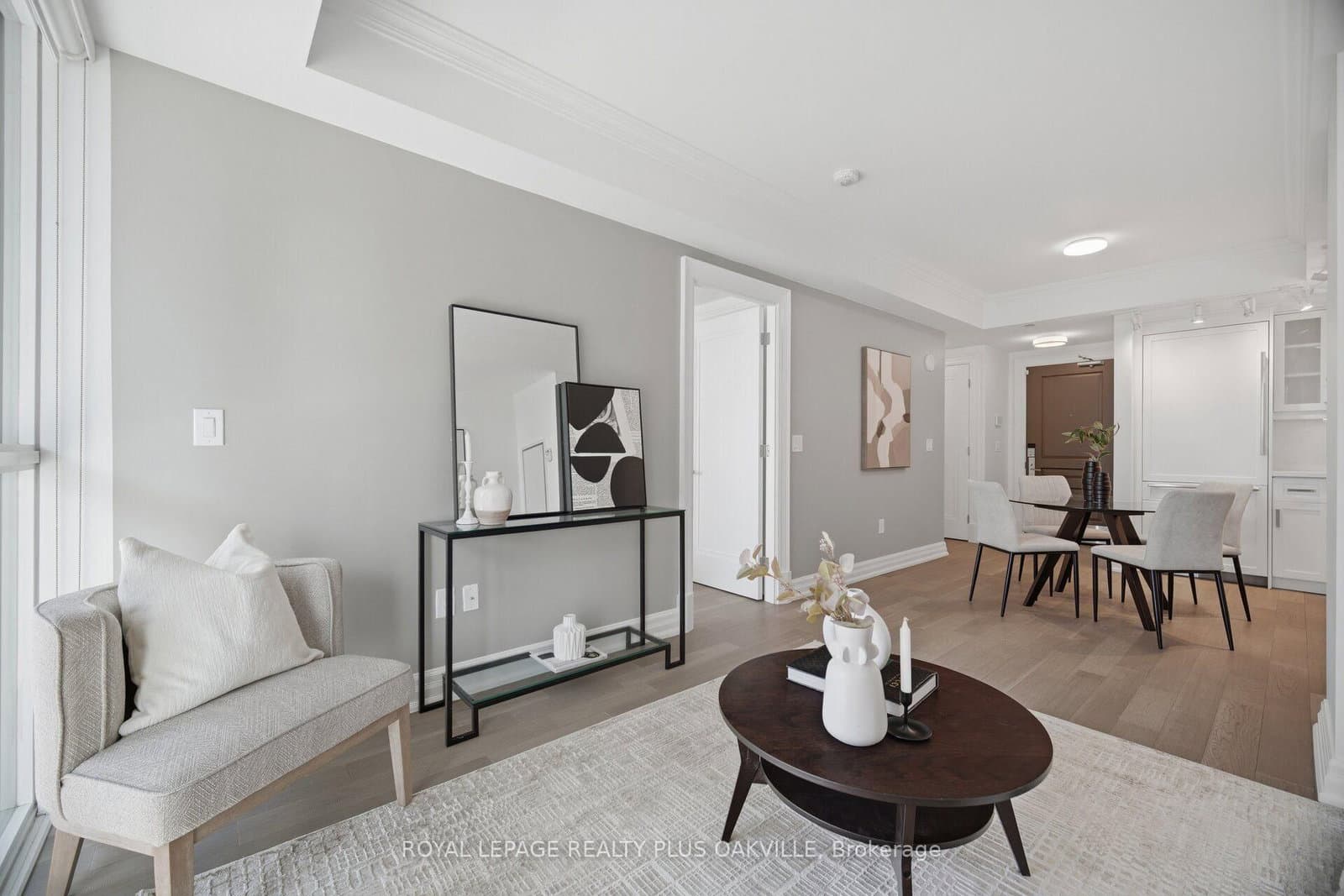 2060 Lakeshore Road, Unit 303 thumbnail 15
