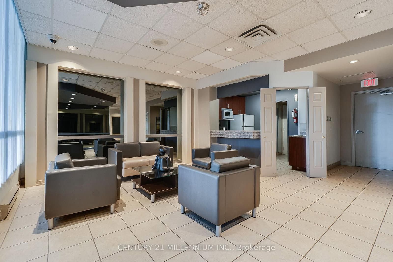 4450 Tucana Court, Unit 902 thumbnail 45