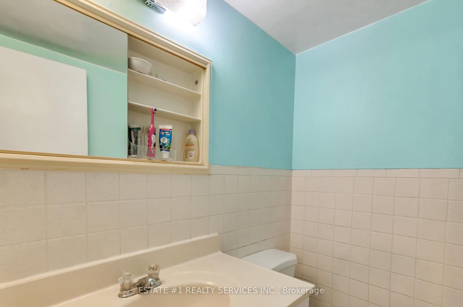 3555 Derry Road E, Unit 402 thumbnail 14