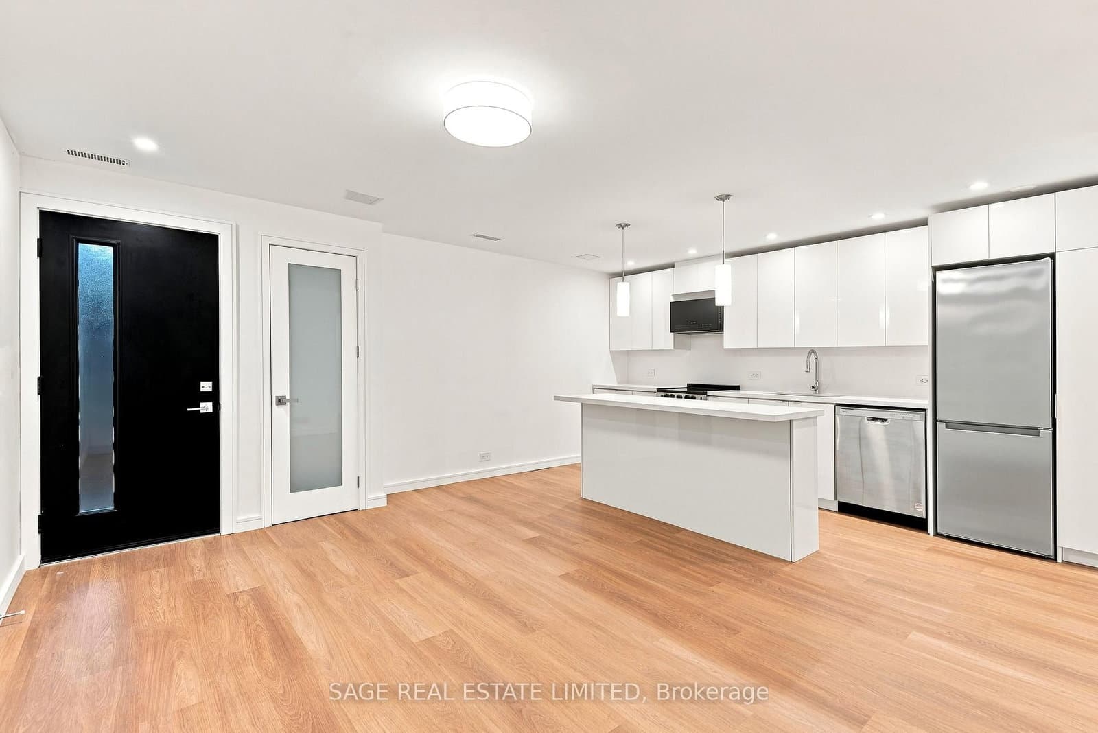 106 Boon Avenue, Unit Lower thumbnail 10