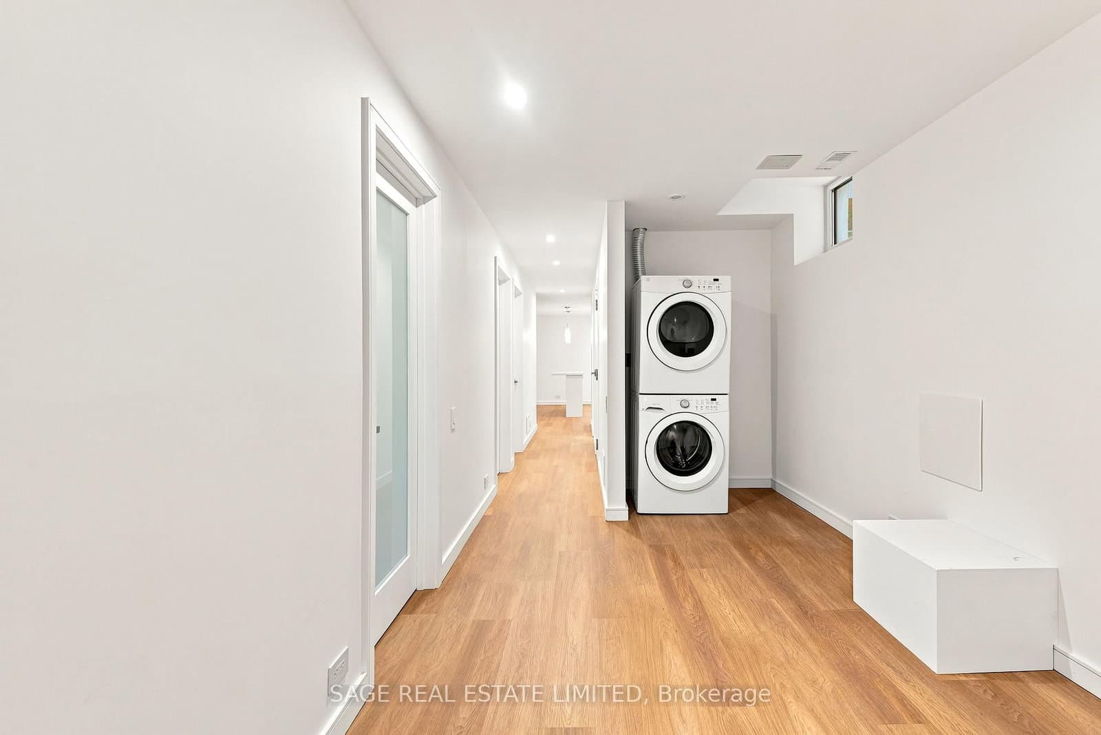 106 Boon Avenue, Unit Lower thumbnail 11