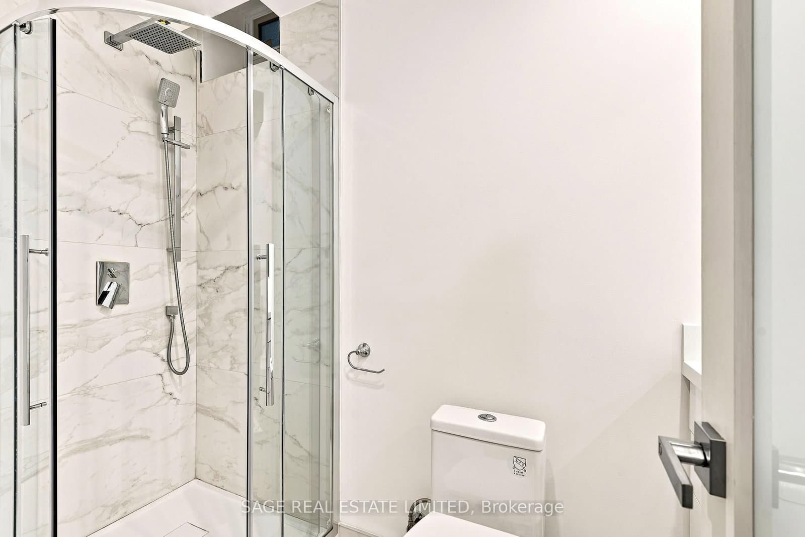 106 Boon Avenue, Unit Lower thumbnail 12
