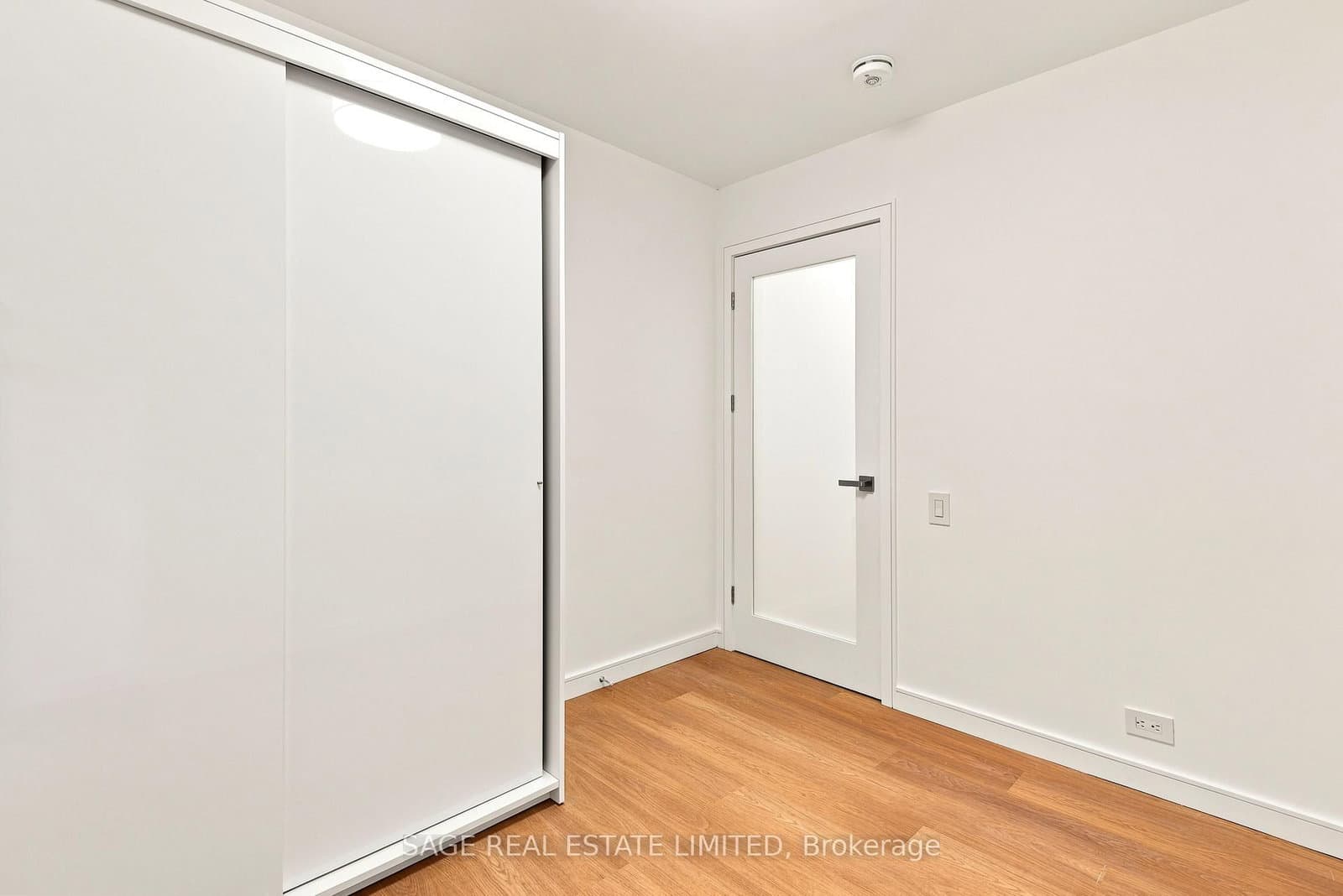 106 Boon Avenue, Unit Lower thumbnail 16