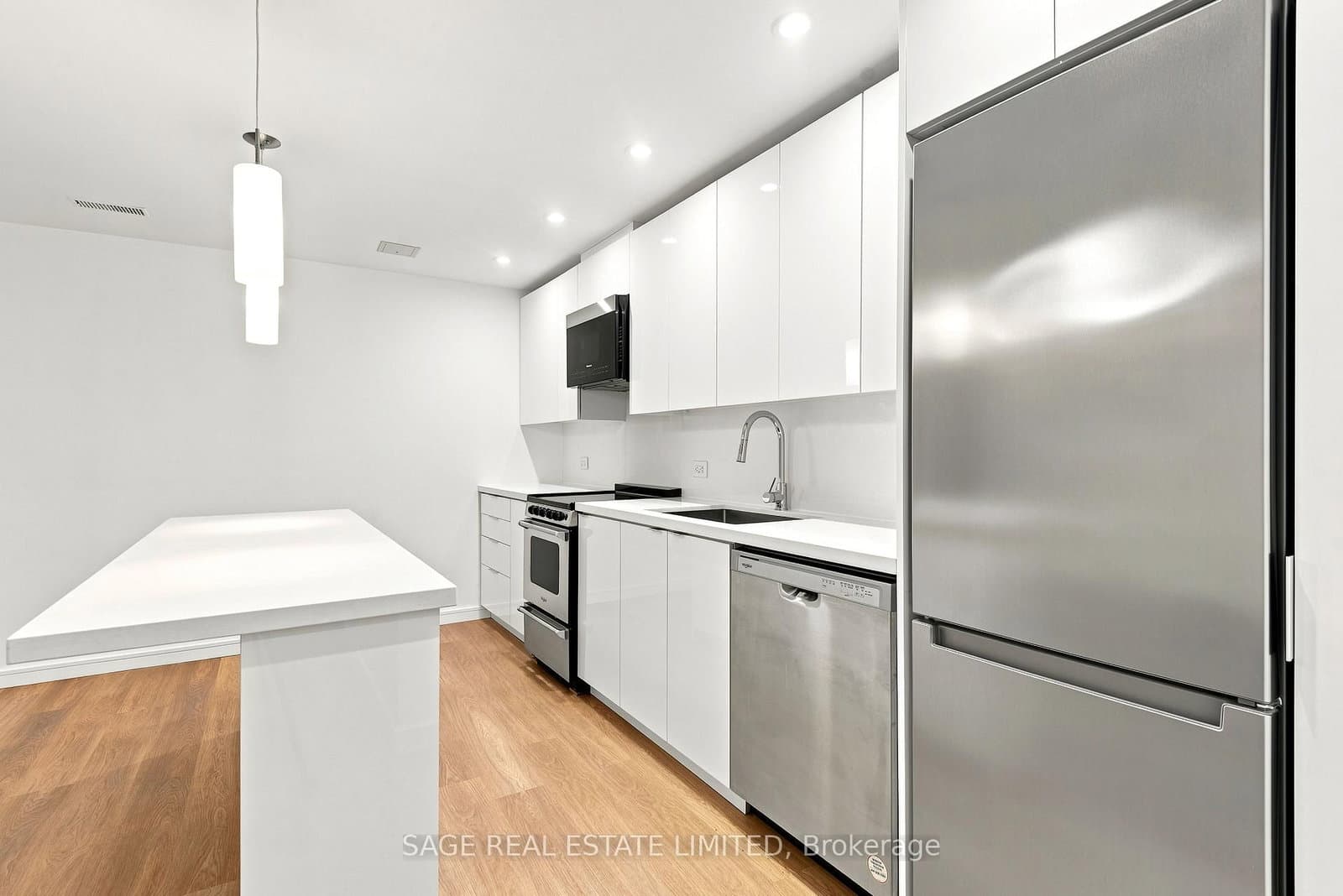 106 Boon Avenue, Unit Lower thumbnail 19