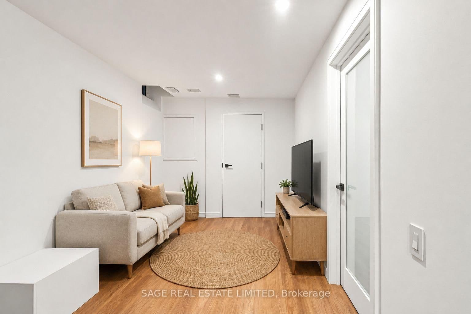 106 Boon Avenue, Unit Lower thumbnail 6