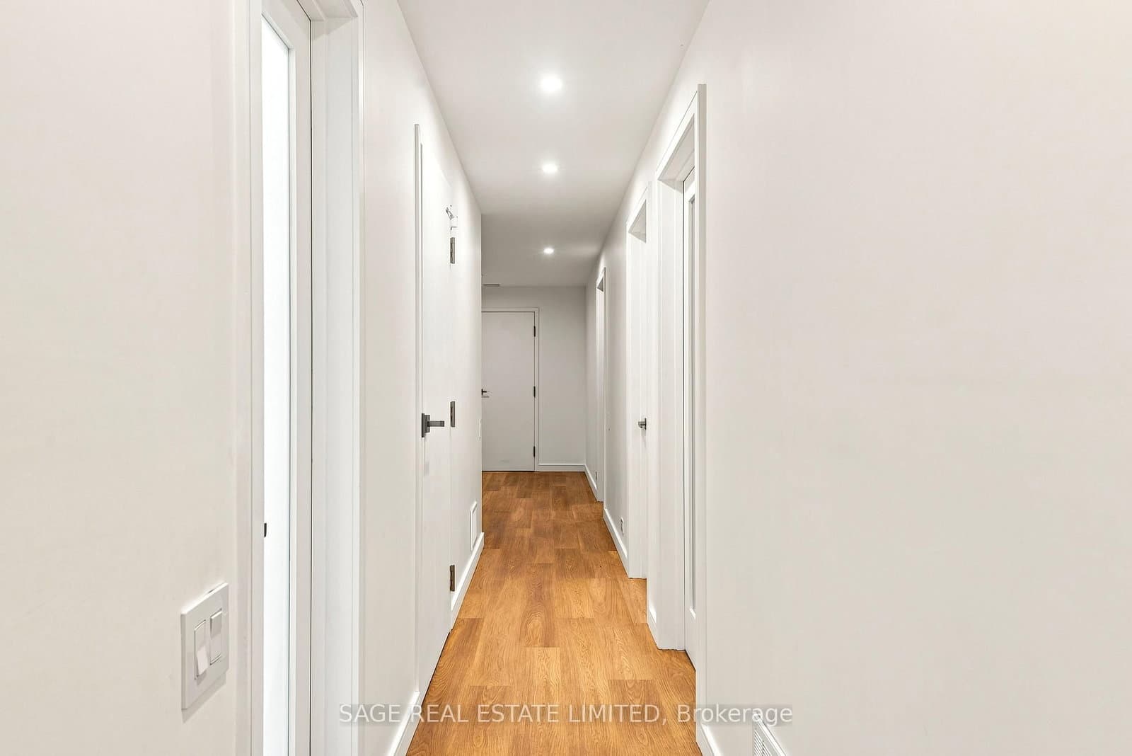 106 Boon Avenue, Unit Lower thumbnail 7
