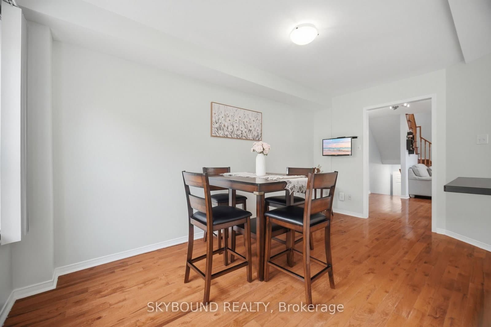 3906 Zenith Court thumbnail 8